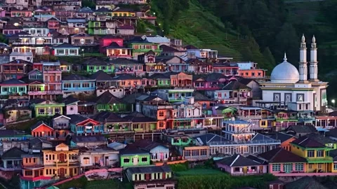 Scenic close-up of Nepal van Java village with two minaret mosque at dawn, Vidéo 334636255