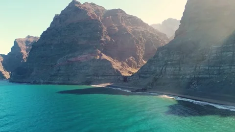 Scenic drone view of virgin beach with torquoise water seascape with mountains Vidéo 288116633