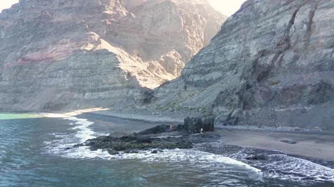 Scenic drone view of virgin beach with torquoise water seascape with mountains Vidéo 288116647