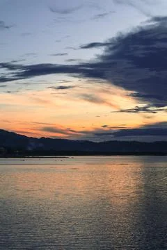 Scenic Lake at Sunset with Cloudscape 스톡 사진