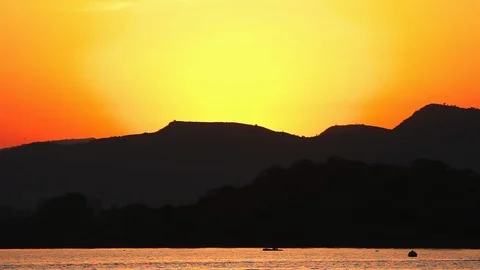 Scenic Lake at Sunset Video stock 110708154