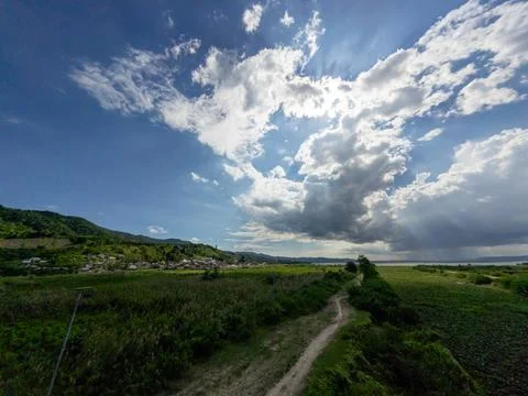 Scenic Landscape with Dramatic Clouds Stock-Fotos