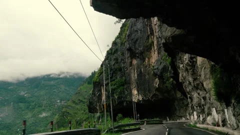 Scenic Mountain View with Cableway Lines in Misty Weather 스톡 동영상 316891237