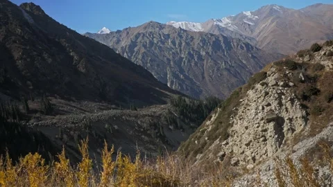 Scenic mountain view Stock-Footage 241924952