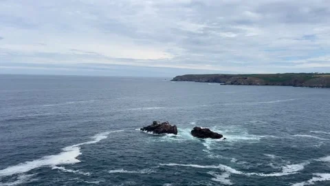 Scenic Panning Shot of the Dramatic Cliffs at Pointe du Van, Brittany, Franc Stock Footage 316394177