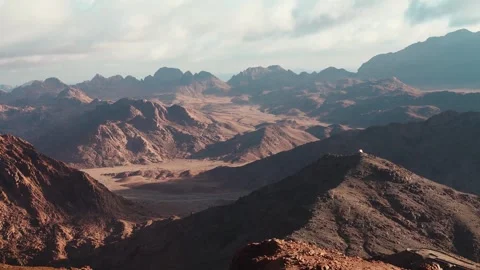 A scenic panorama of the Mousa Mountain features a high desert mountain Stock Footage 329236295