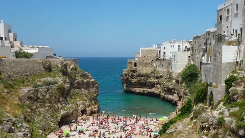 Scenic sight in Polignano a Mare, Bari Province, Apulia (Puglia), southern Italy Video stock 160928862