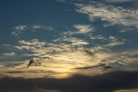 Scenic Sky with Clouds at Sunset Stock-Fotos
