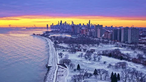 Scenic skyline sweep captured from above Lake Michigan Stock Footage 331051143