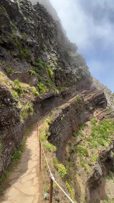 Scenic trail from Pico do Areeiro in Madeira on a summer day Video stock 296602955