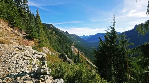 Scenic View Along the Pacific Crest Trail to Sheep Lake in Mount Rainier Nationa Video stock 332140217