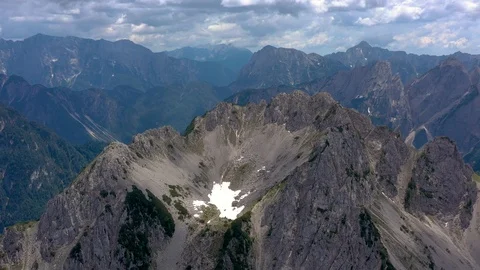 Scenic view of the beautiful landscape in the Alps, picturesque nature of Italy 库存影片 112872409