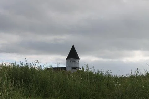 Scenic view of a building dome on a cloudy sky background Fotos de archivo