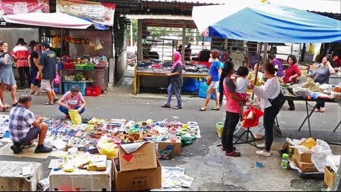 Scenic view of the morning street market in Kuala Lumpur, Malaysia. Stock Footage