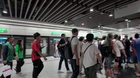 Scenic view of the MRT during rushing hour in Bukit Bintang. 動画素材 321621614