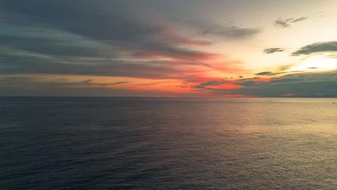 Scenic View of Ocean at Sunset Stock-Fotos