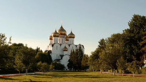 Scenic view of old the Assumption Cathedral Video stock 112134614