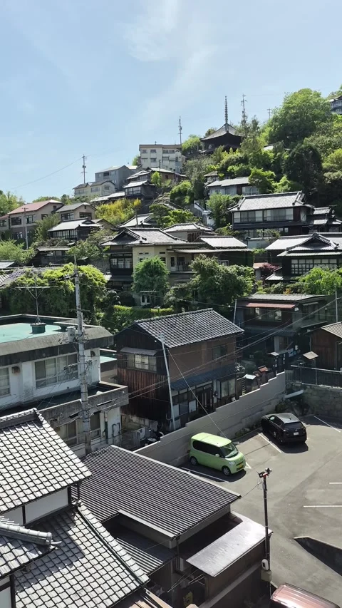 Scenic view of Onomichi hillside Vidéo 338314507
