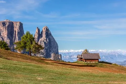 Scenic view of Punta Euringer mountain and Val Gardena mountains from Seiser Stock Photos