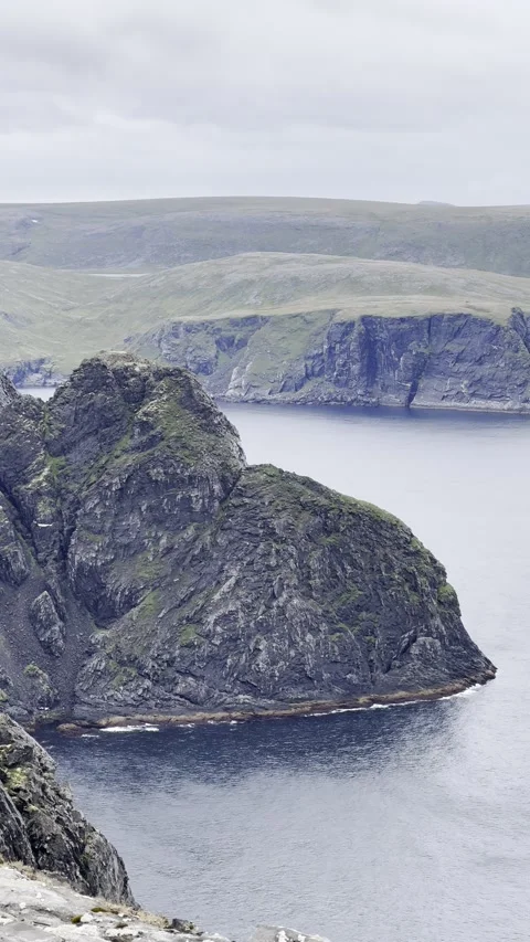 Scenic view of rocky cliffs and the Arctic Ocean at Nordkapp. Stock Footage 340331686