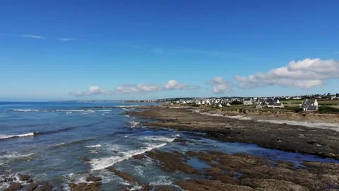Scenic view of the sandy beach and ocean coast in Plozevet, Brittany, France Stock Footage 341882949