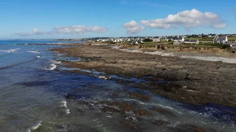 Scenic view of the sandy beach and ocean coast in Plozevet, Brittany, France Stock Footage 341883008