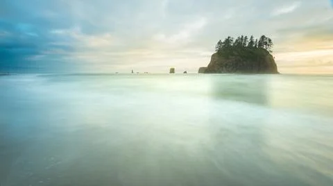 Scenic view of sea stack in Second beach when sunset,in mt Olympic National p Stock Photos