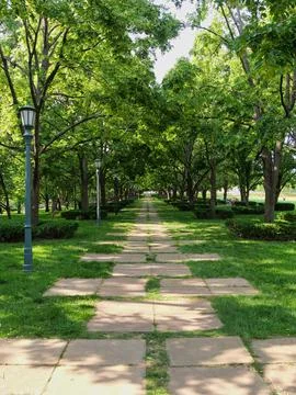 Scenic Walking Path Nelson-Atkins Museum of Art Stock Photos