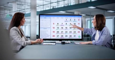 Scheduling appointments online 스톡 사진
