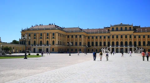 SCHOENBRUNN PALACE Stock Footage 39655615