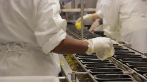 School lunch assembly line workers prepare sandwiches 動画素材 41612218