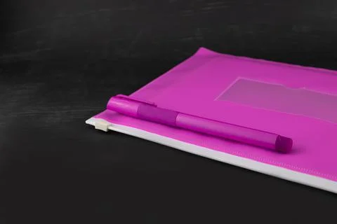 School notebook folder and pen Stock-Fotos