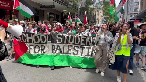 ‘School Strike 4 Palestine Again!’ rally and march in Sydney, Australia Stock-Footage 257766003