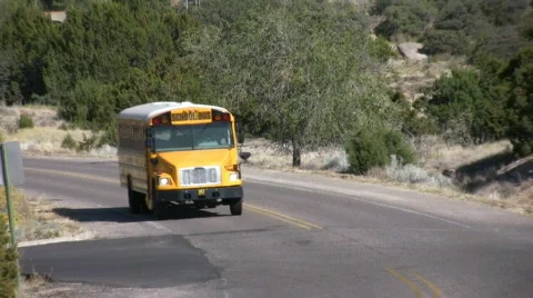 SchoolBusComingTo Vídeo Stock 277247