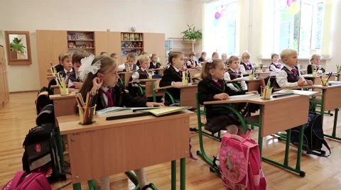 Schoolchilds in classroom Stock Footage 41466633
