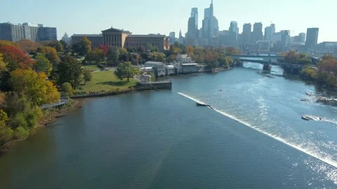 Schuylkill River in Philadelphia Stock Footage 291420361