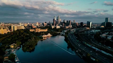 Schuylkill RiverShot 動画素材 250208532