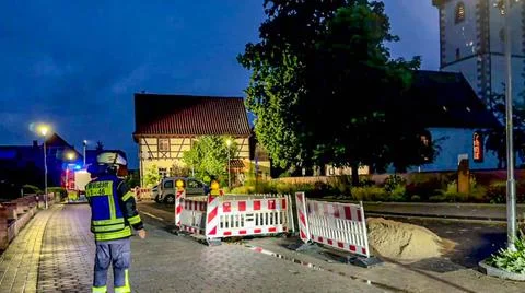  Schwere Unwetter über Baden-Württemberg: Große rotierende Gewitterzelle z Stock Photos