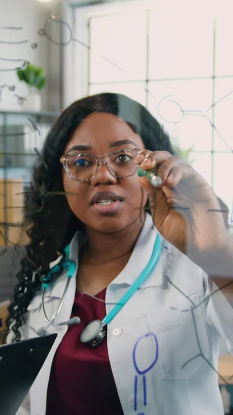 Science concept where professional experienced diverse group of chemists discuss Stock Footage 329320649