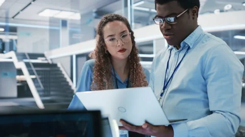 Science Engineers Developing a Robot Video stock 229396692