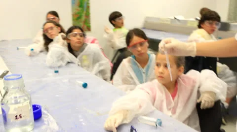 Science lab class 스톡 동영상 25593728