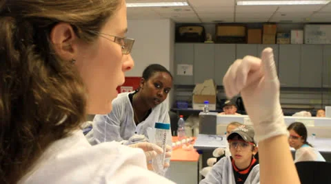 Science lab class 스톡 동영상 25594909