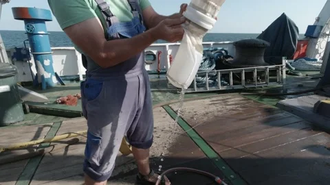  Scientific Taking Samples Of An Ocean Microorganisms From A Bongo Nets  스톡 동영상 150507007