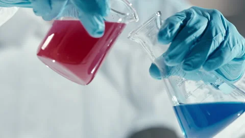 Scientist in laboratory working with different test tubes and liquids Stock Footage 149248968