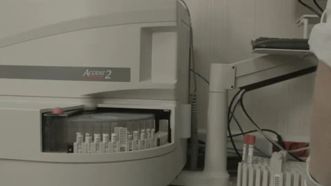 Scientist makes tests in the laboratory Video stock 143159837