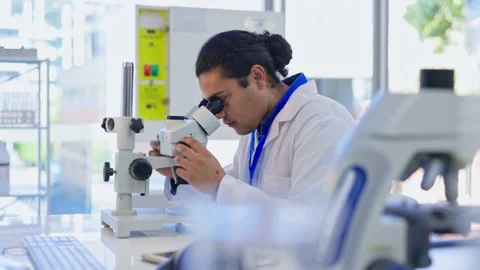 Scientist man, microscope and research laboratory for analysis, clinical pharma 스톡 동영상 237304264