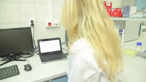 Scientist working in the laboratory Stock Footage 136279306