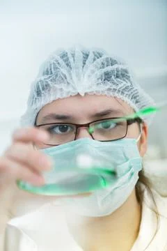 Scientist working at the laboratory Foto stock