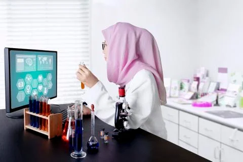 Scientist works with computer in the lab Foto stock