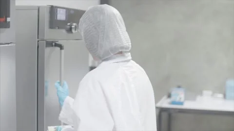 Scientist works on formulas in the laboratory. Stock Footage 159722776